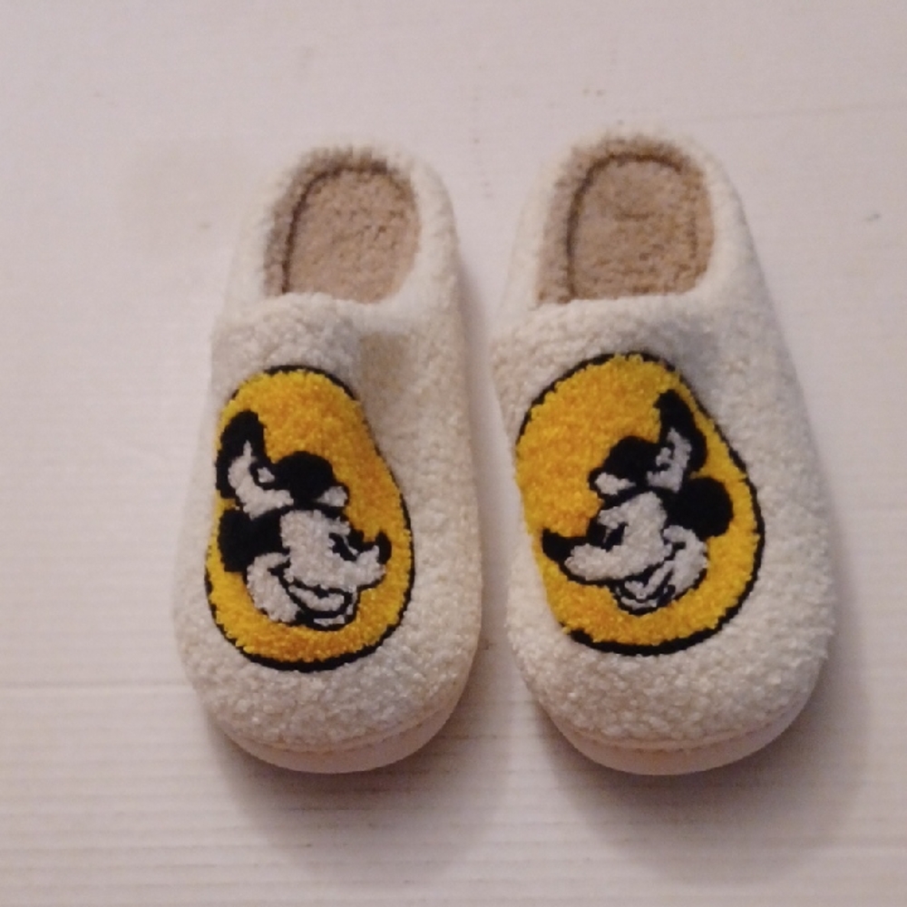 4/$40 New Cozy Cream Slippers with Mickey Mouse Design - Size 44-45 (Size 9/10)
